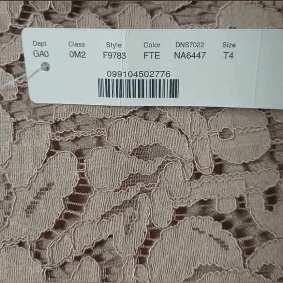 NWT J.crew Lace Peplum Top Sleeveless | Faded beige teak;  size 4 tall - Picture 16 of 16